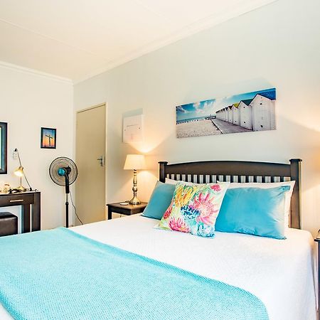 Leozet Self Catering Apartment Pretoria Ngoại thất bức ảnh