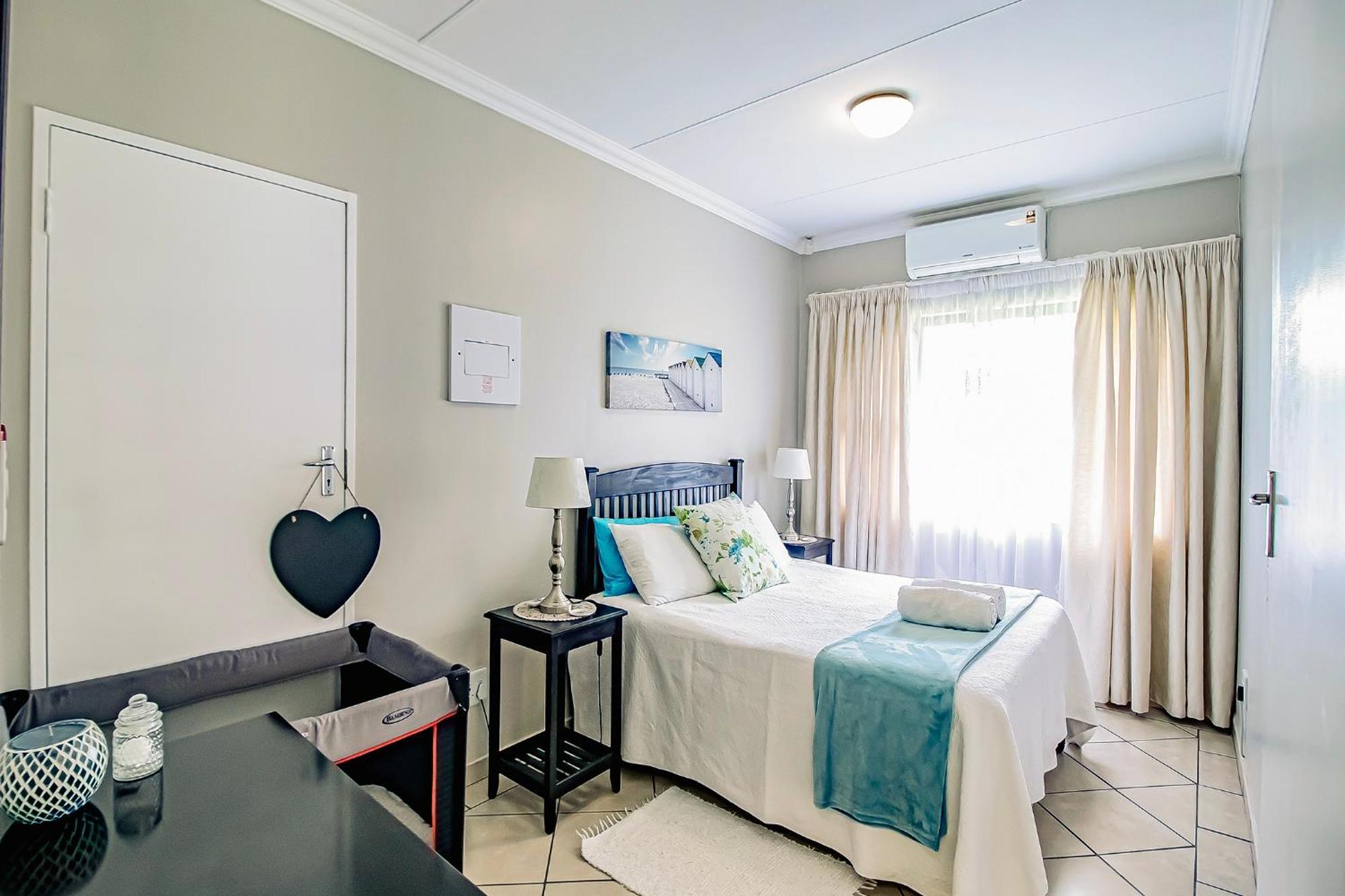 Leozet Self Catering Apartment Pretoria Ngoại thất bức ảnh