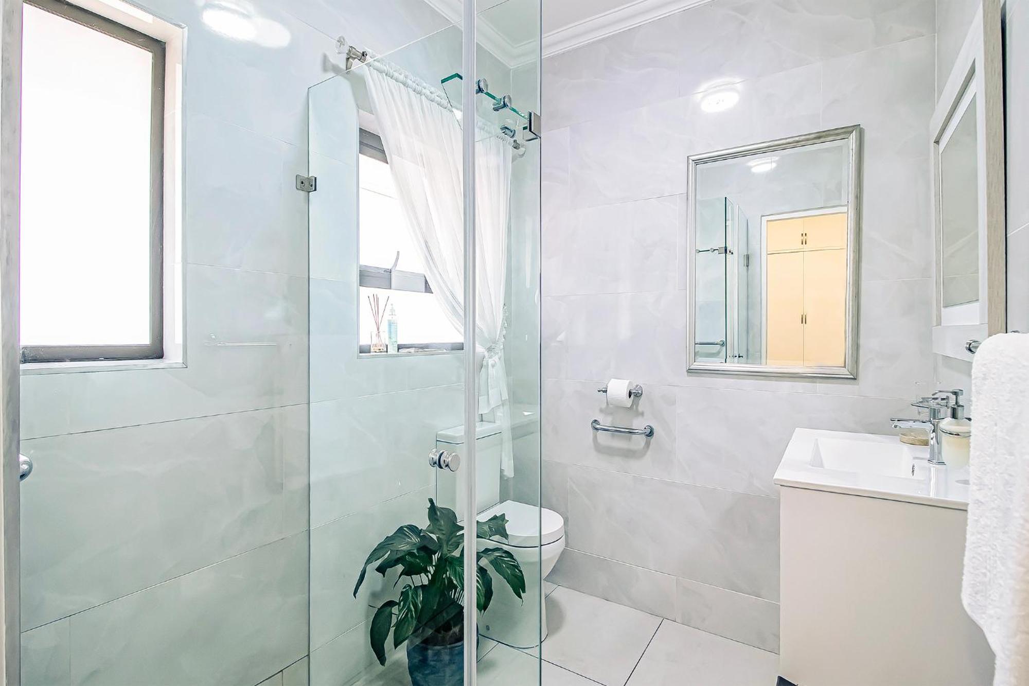 Leozet Self Catering Apartment Pretoria Ngoại thất bức ảnh