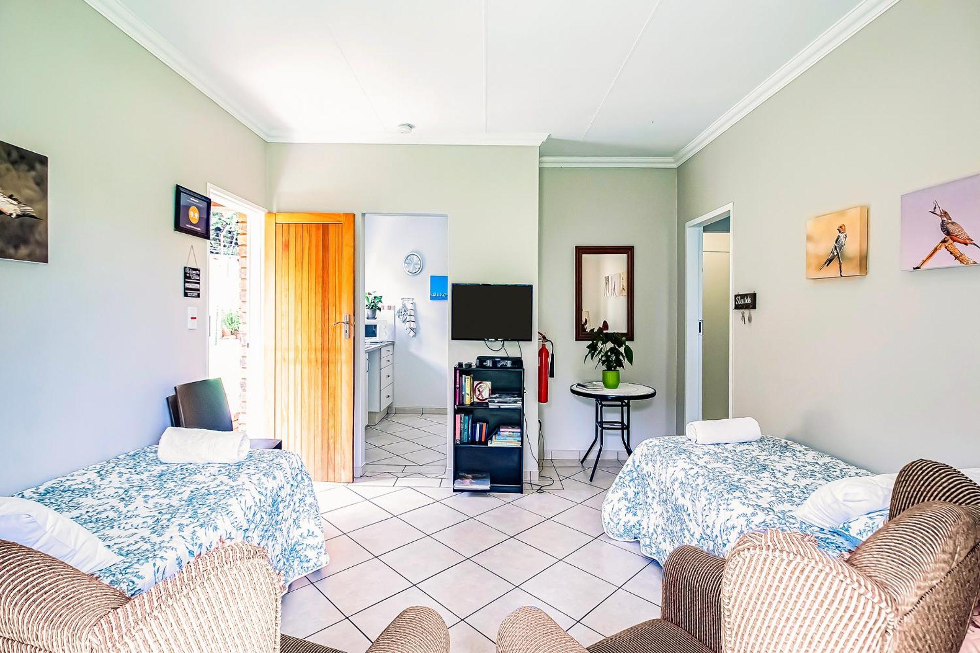 Leozet Self Catering Apartment Pretoria Ngoại thất bức ảnh