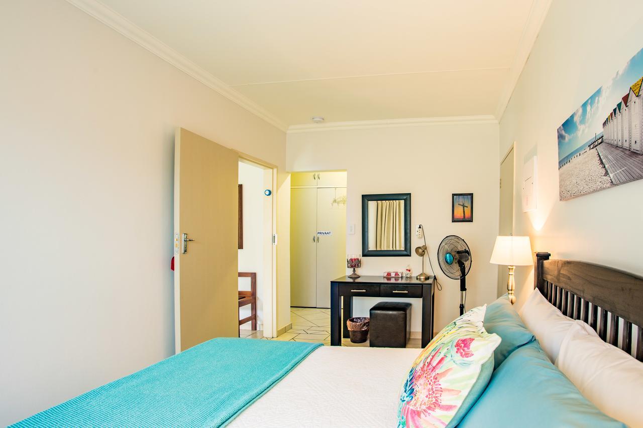 Leozet Self Catering Apartment Pretoria Ngoại thất bức ảnh